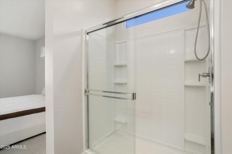 Primary Step-in Shower