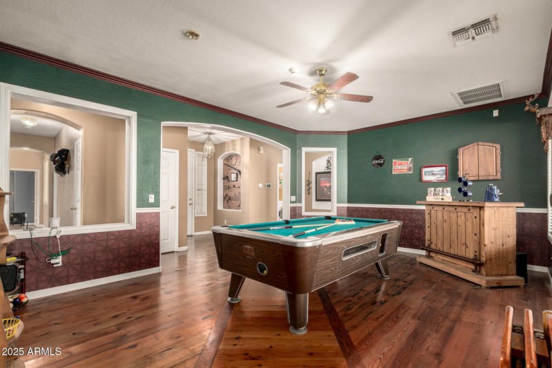 game-room-pool-table-3-9628-Lindner