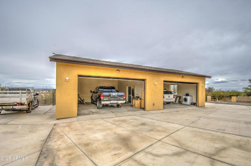 Garage-Detached 1