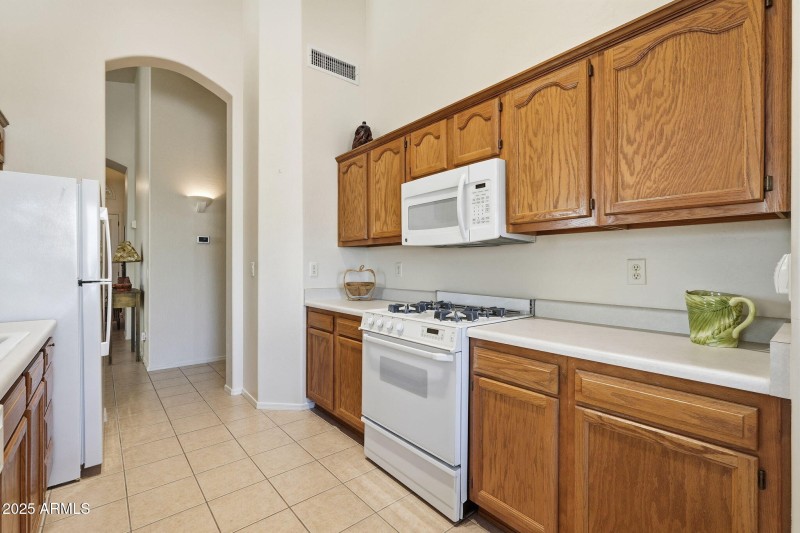 Kit access from hallway