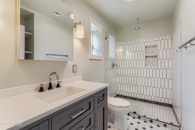 2548 E Turney Ave - Print Quality - 029