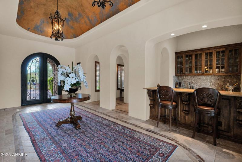 Grand Entry & Parlor