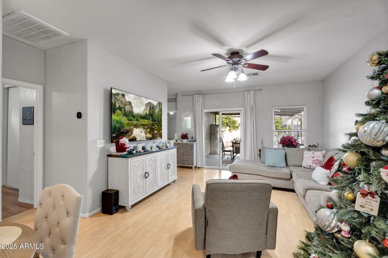 6-web-or-mls-13122 W Calavar Rd-6