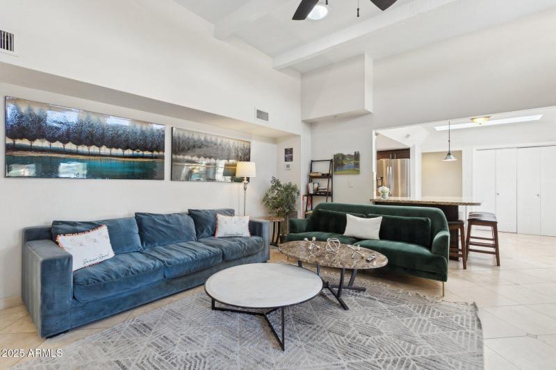 7-web-or-mls-9748-e-becker-ln