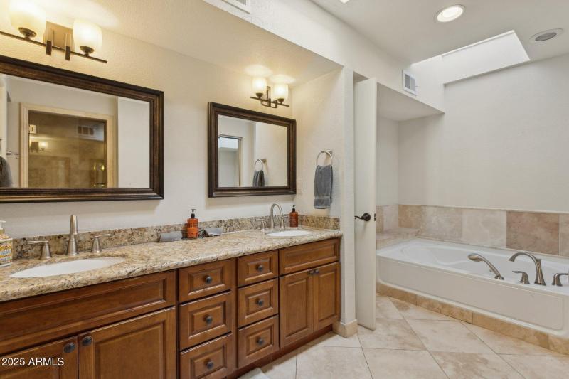 20-web-or-mls-9748-e-becker-ln