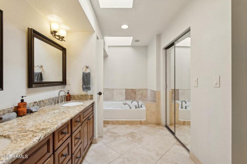 21-web-or-mls-9748-e-becker-ln