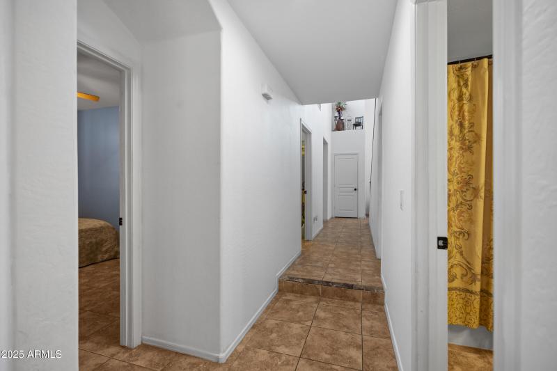 5946 S Shelby Way-28