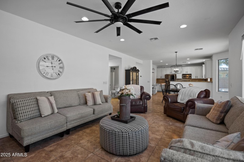 5946 S Shelby Way-17