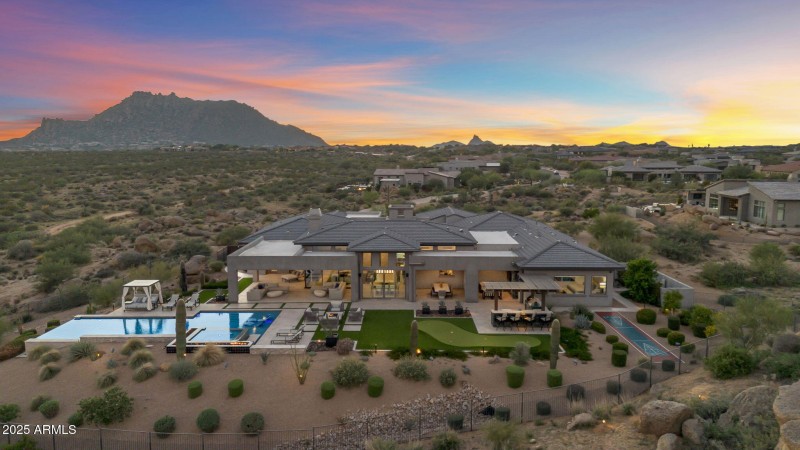 Resort-like backyard!