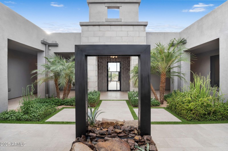 Sounds of the rain sheer