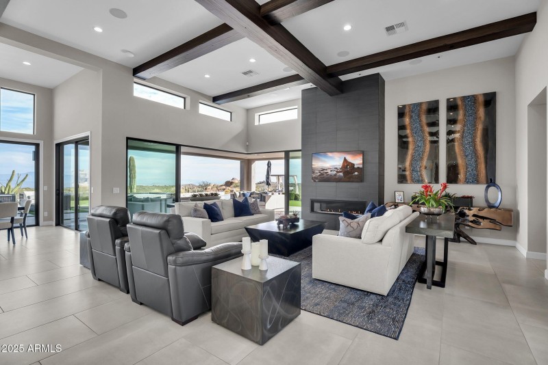 Doors open up the corner!