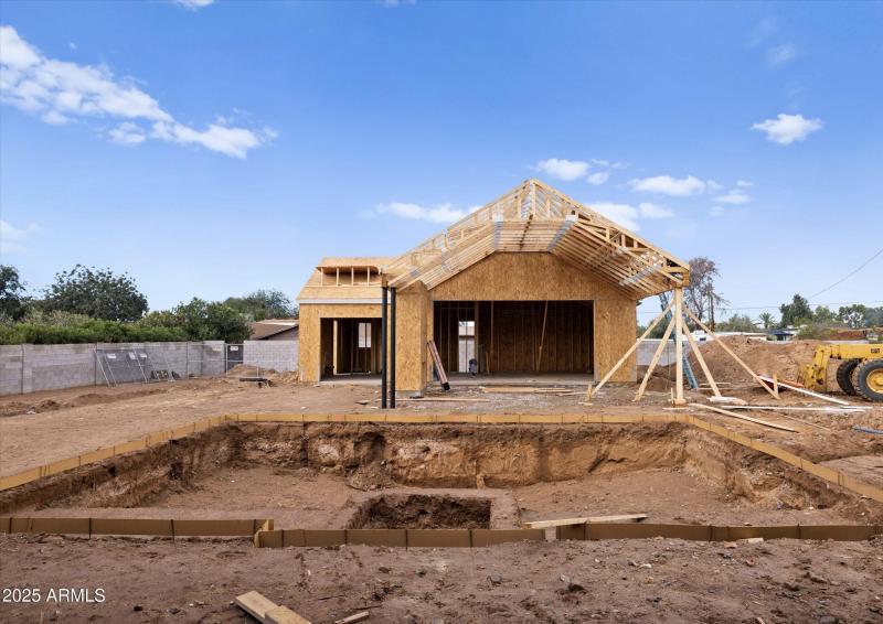 Backyard & Guest House Progress Photo