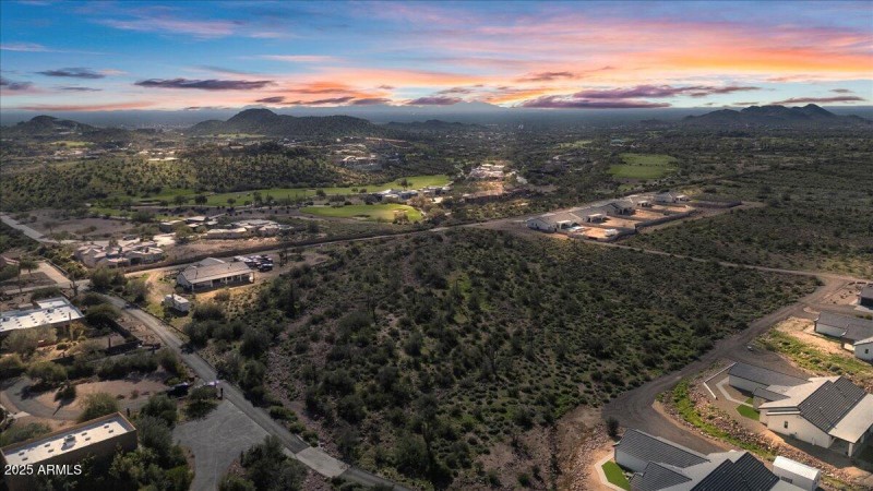 03-DJI_20251201140839_0667_D