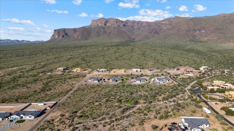 08-DJI_20251201140426_0632_D