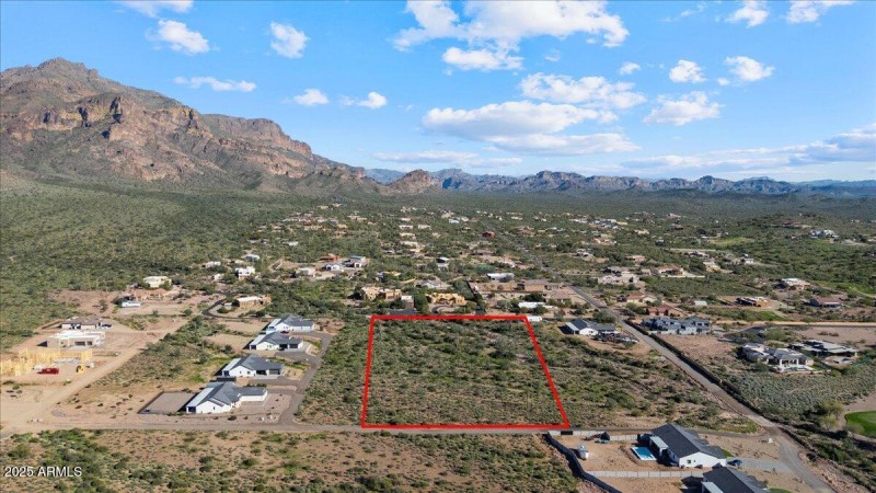 13-DJI_20251201140619_0650_D