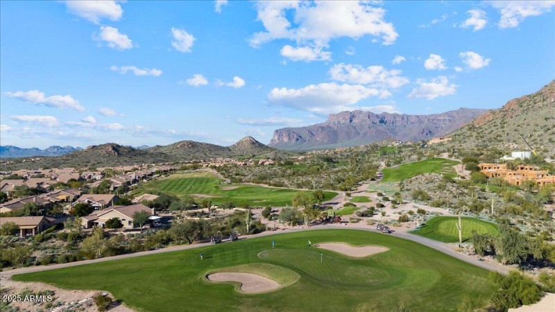 27-DJI_20251201144432_0727_D