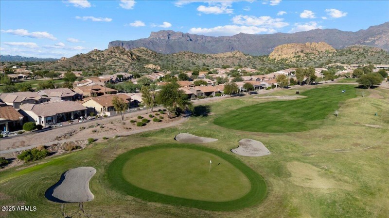 35-DJI_20251201145843_0767_D