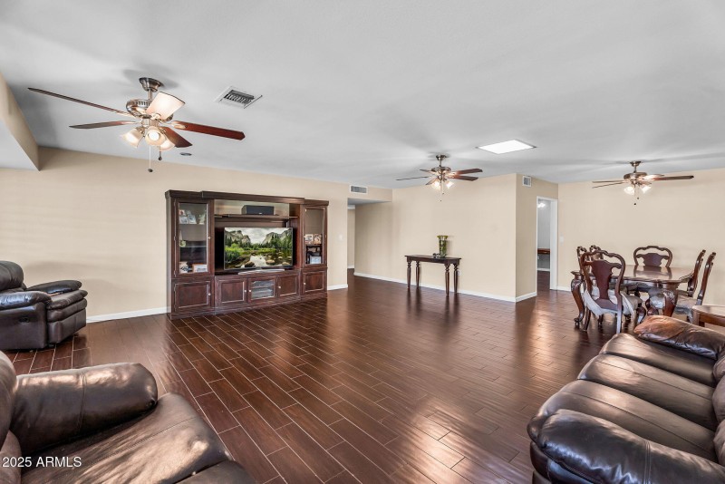 11-web-or-mls-Emberwood-11