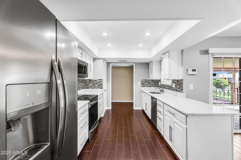 16-web-or-mls-Emberwood-16