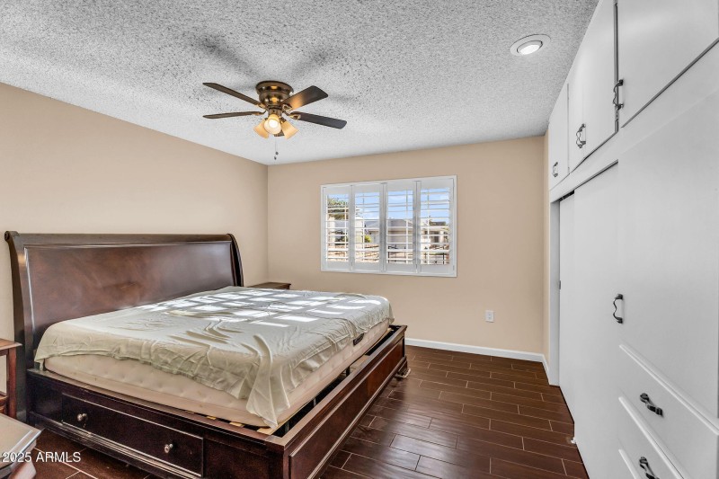 30-web-or-mls-Emberwood-30