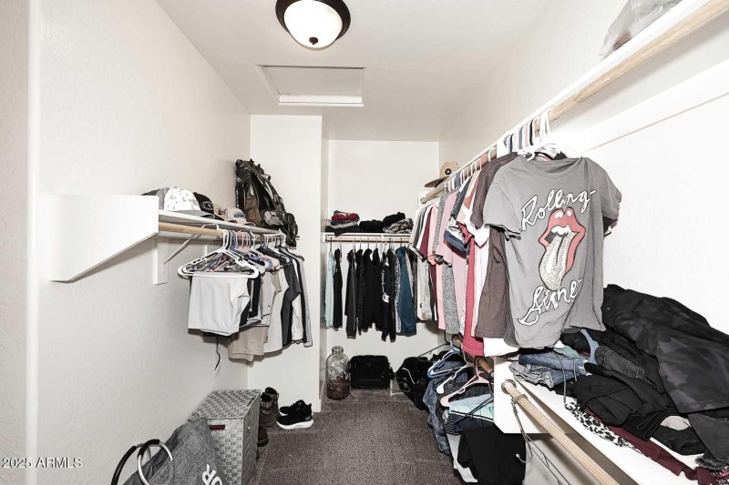 Primary Bedroom-Closet2