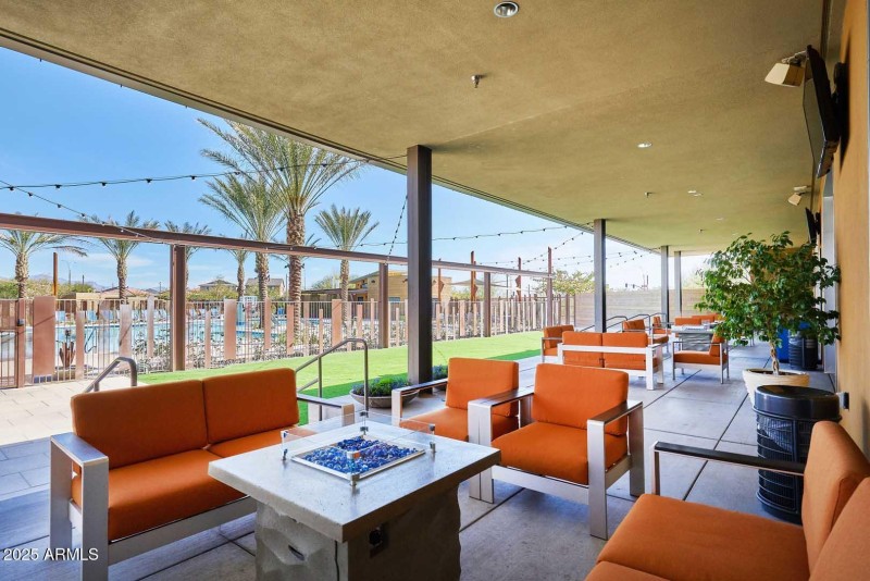 EastMark-Community Pool Patio