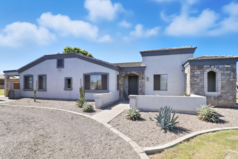 18811_W_College_Dr_Litchfield_Park_AZ_85