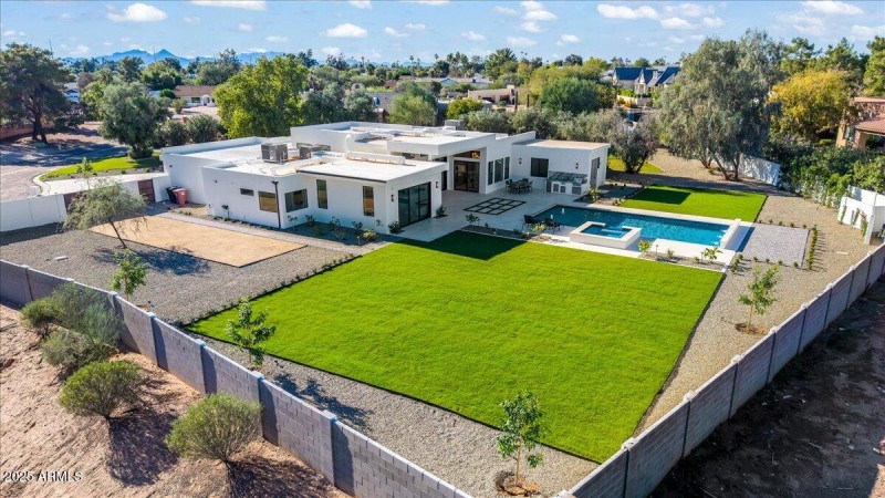 007-DJI_20251128143041_0011_D