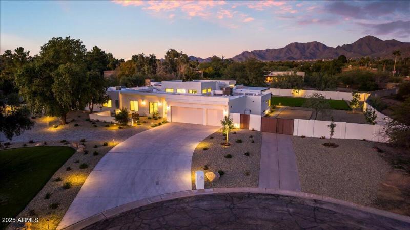 017-DJI_20251128174304_0064_D_v2-Edit