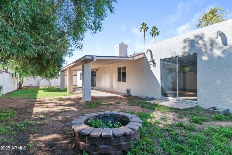 32_3023 w sahuaro dr-32