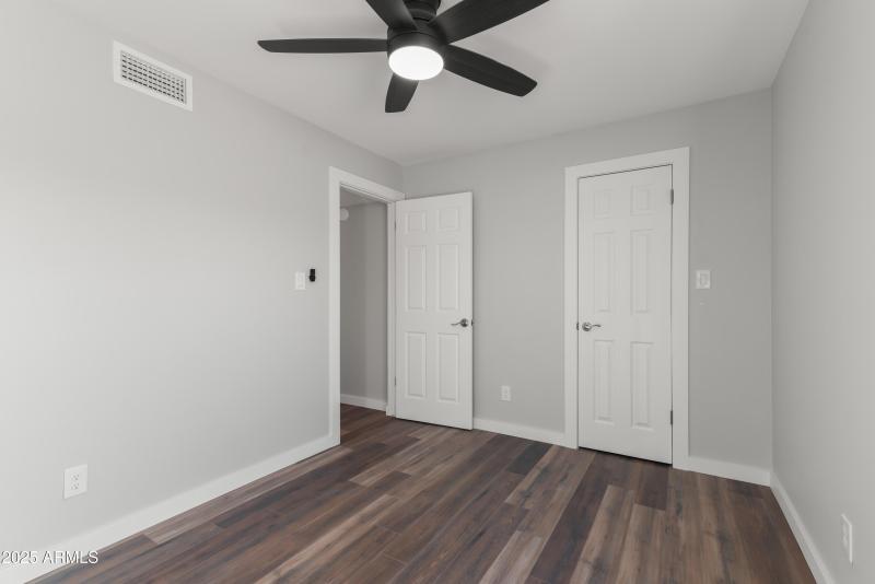 28_3023 w sahuaro dr-28