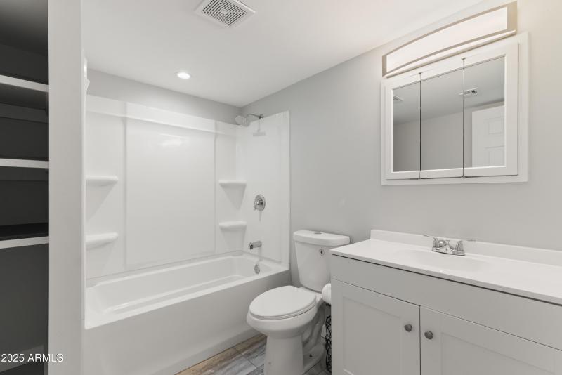 26_3023 w sahuaro dr-26