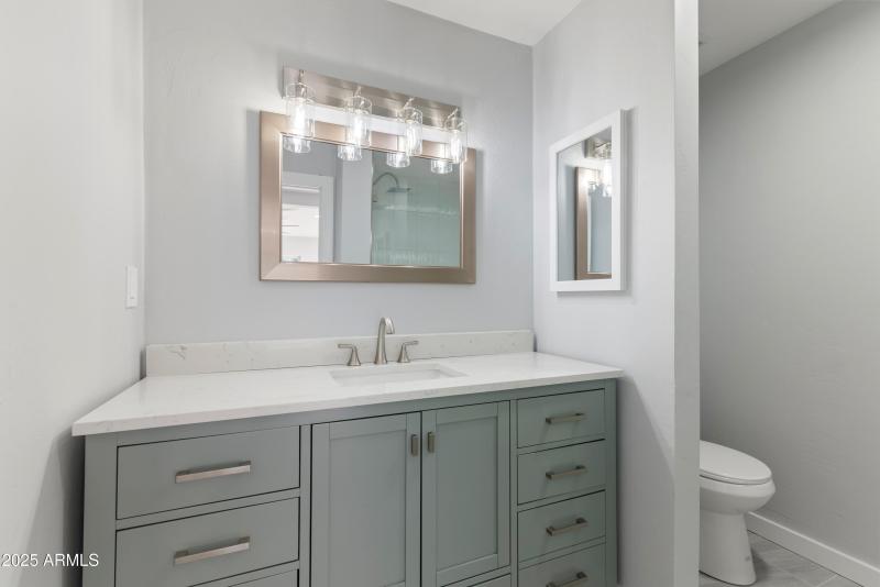 21_3023 w sahuaro dr-21