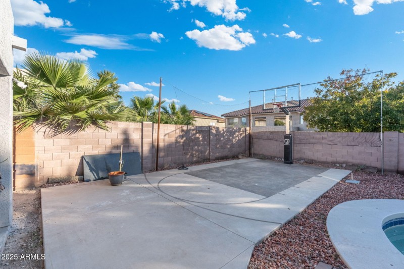 60-web-or-mls-DSC08764-HDR-Edit