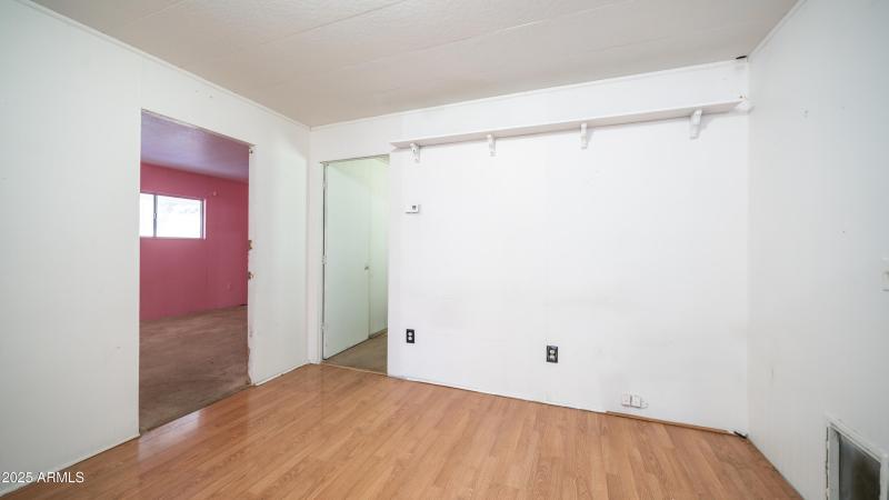 2359 S Tomahawk Rd-9