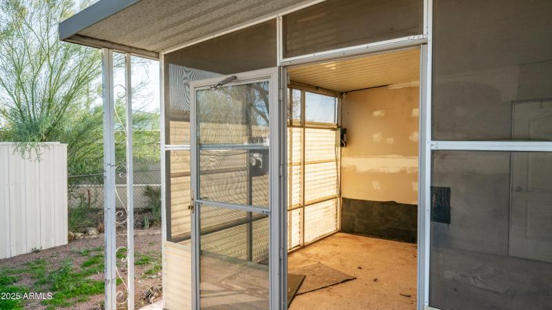 2359 S Tomahawk Rd-27