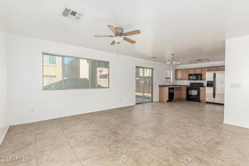 10 - Charter Oak 7596