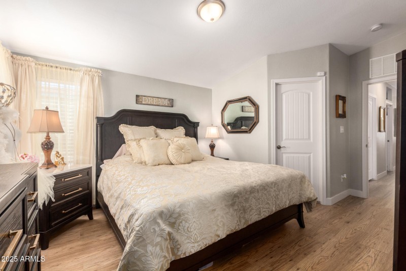 Large primary bedroom