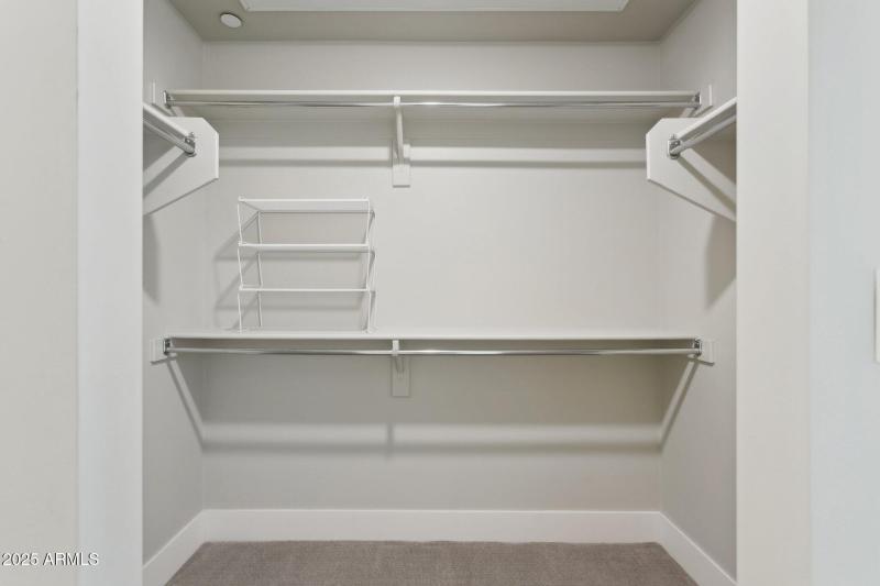 29-web-or-mls-1400-e-bethany-home-rd-22