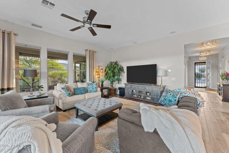 15-web-or-mls-DSC09418