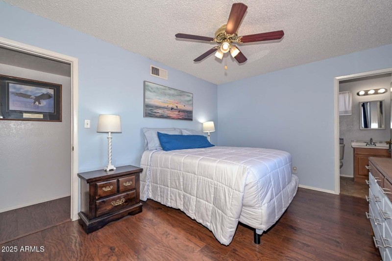 Primary Bedroom-Bath