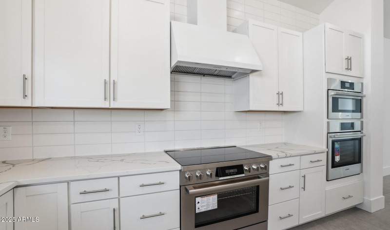 Edgewood Estates Lot #77 Kitchen (5) (La