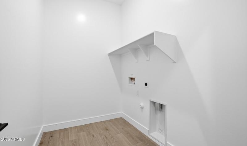 Edgewood Estates Lot #157 Laundry Room (