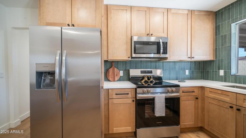 4981 W Michelle Dr-13