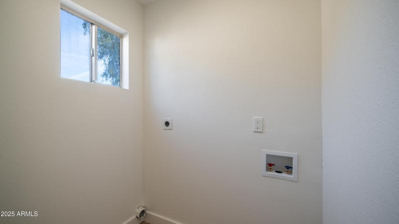 4981 W Michelle Dr-16