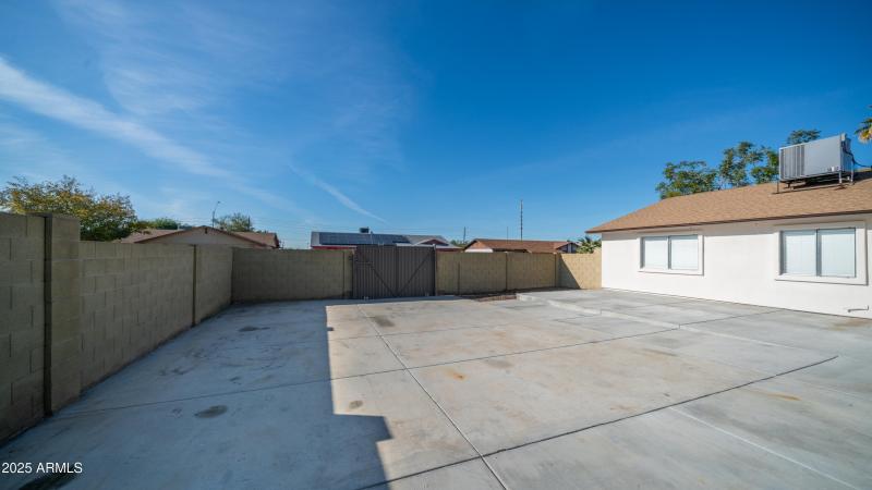 4981 W Michelle Dr-28
