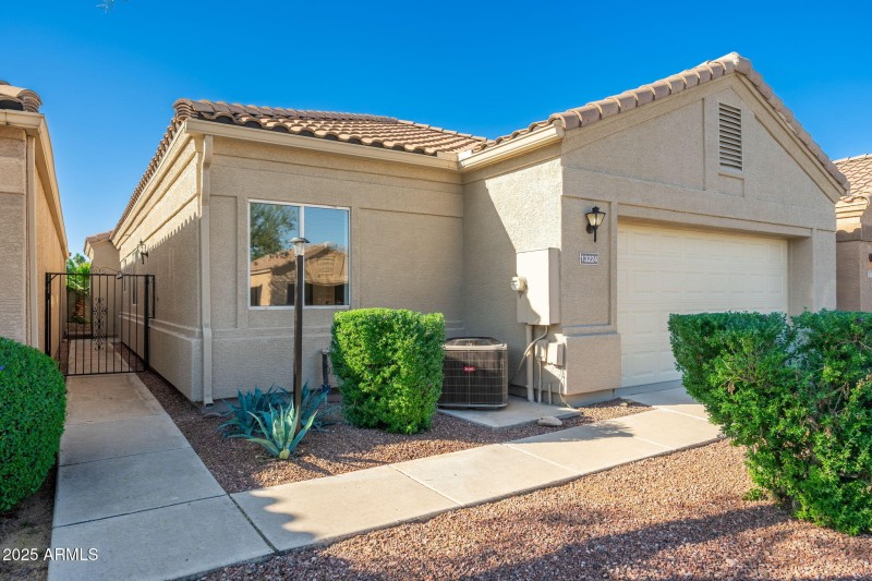 13224 N 31st Way - 02