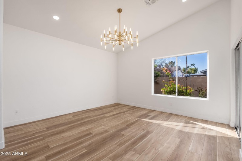 13224 N 31st Way - 05