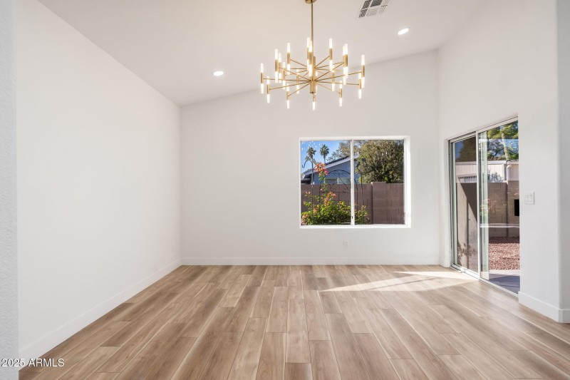 13224 N 31st Way - 06