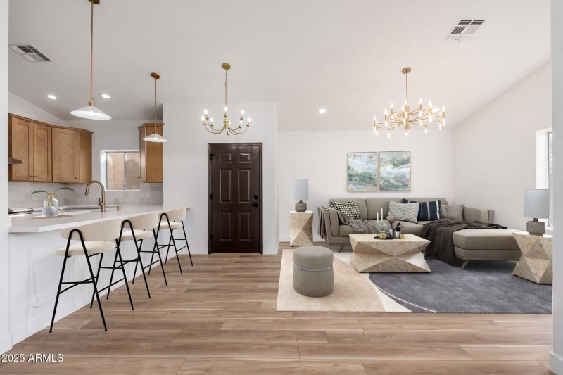 13224 N 31st Way - 07 VS